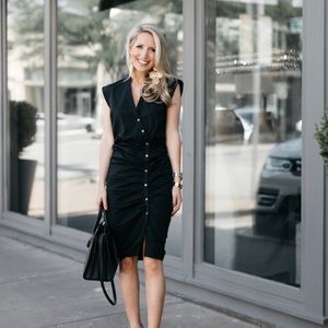VERONICA BEARD
Black Ruched Asymmetric Button Shirtdress